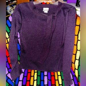 Fashion Bug tie neck sweater blouse size small. EUC